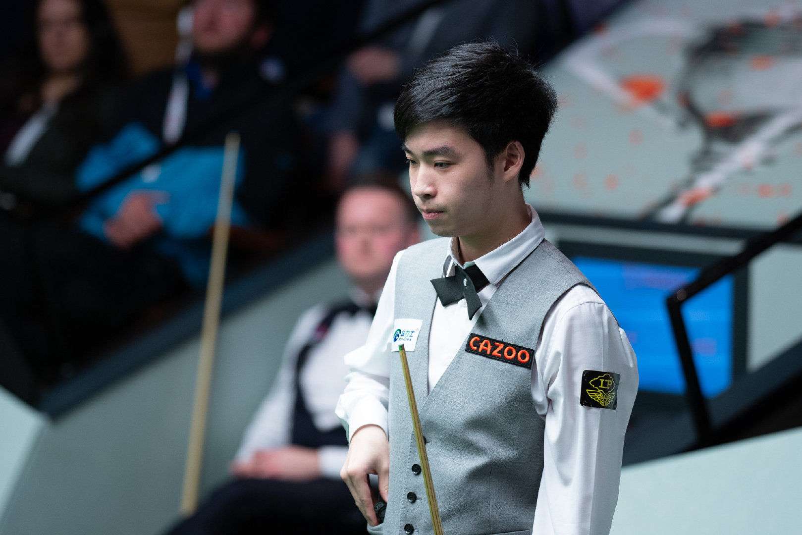 也反映出他 也反映出他