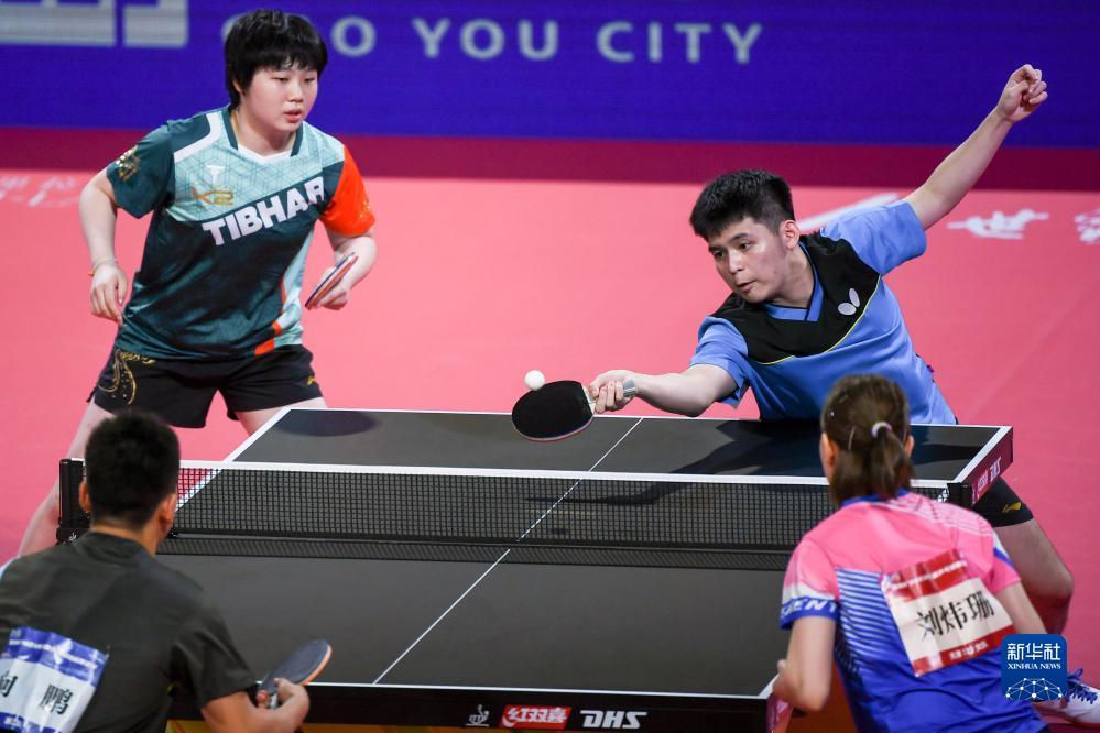 上首次有球 上首次有球