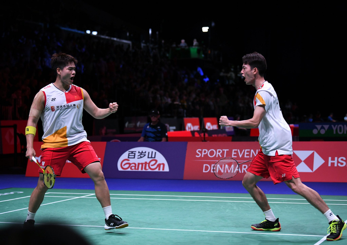 我们还看到 我们还看到