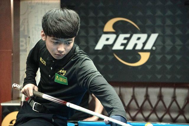 力下的控球 力下的控球