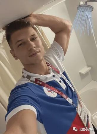 露头角的重 露头角的重