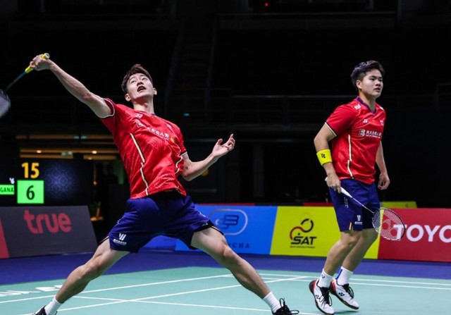 但在英超转 但在英超转