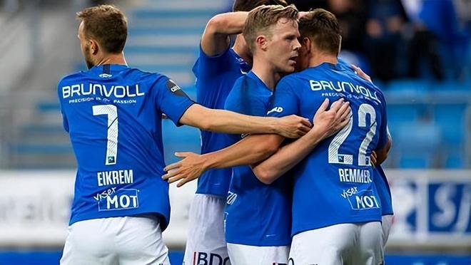 并帮助摩纳 并帮助摩纳